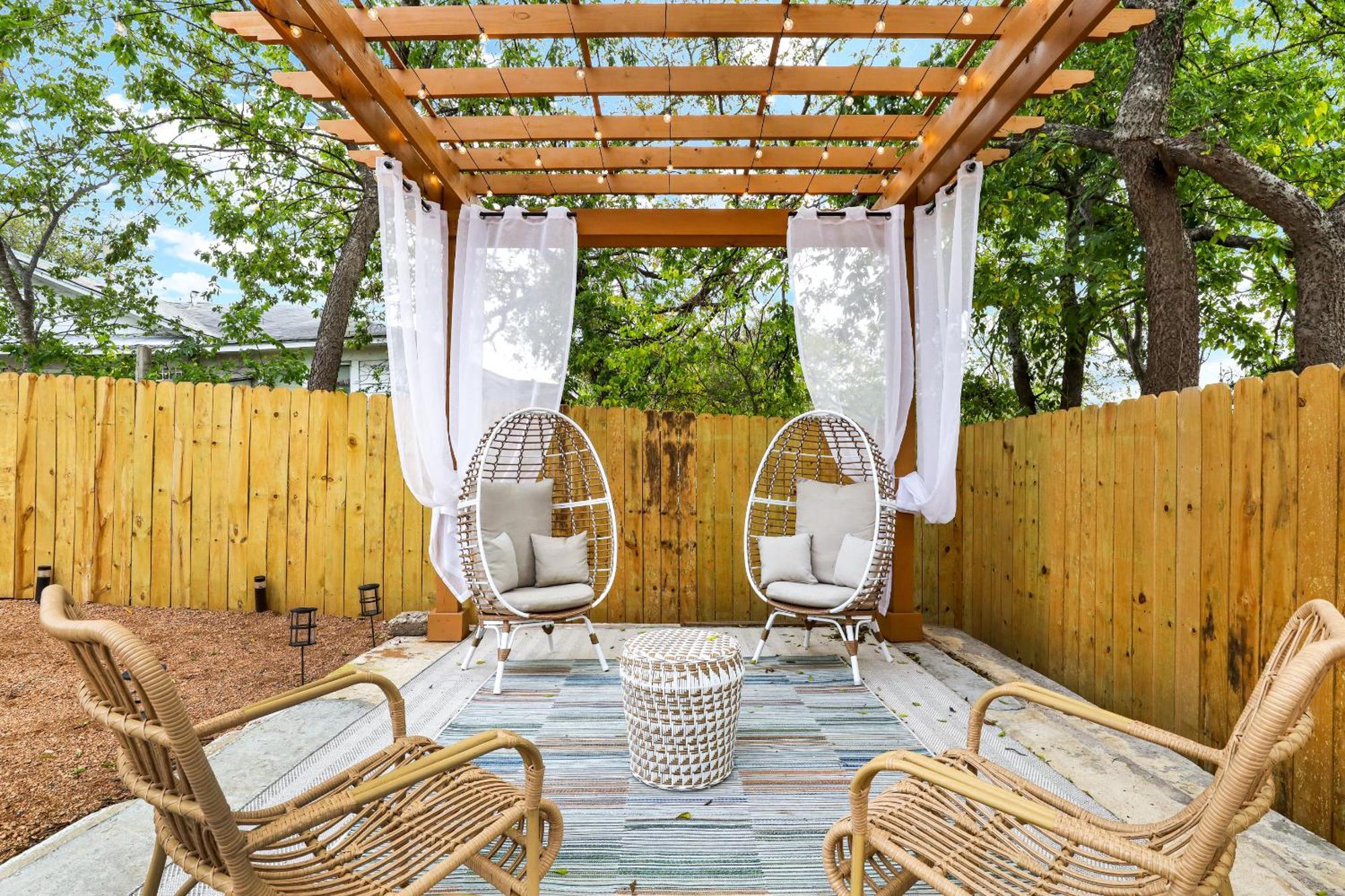 Artsy - A Birdy Vacation Rental Сан-Антонио Экстерьер фото